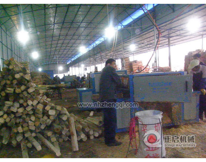 廣東省懷集鋸桉木加工現(xiàn)場